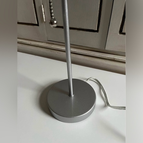 Star Wars Millennium Falcon table top plug in lamp - Picture 2 of 7